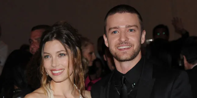 Congrats! Justin Timberlake - Jessica Biel Resmi Jadi Orang Tua
