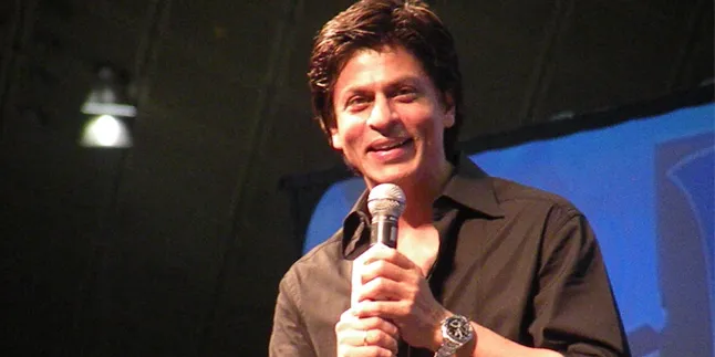 Congrats! Shahrukh Khan Sambut Kelahiran Anak Ketiga! Congrats! Shahrukh Khan Sambut Kelahiran Anak Ketiga!
