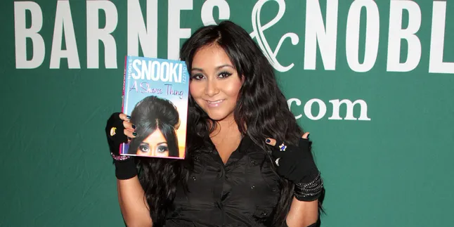 Congrats! Snooki - Jionni LaValle Akhirnya Resmi Menikah