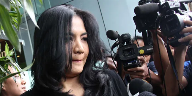 Cornelia Agatha Akan Cabut Laporan KDRT Mantan Suami? Cornelia Agatha Akan Cabut Laporan KDRT Mantan Suami?