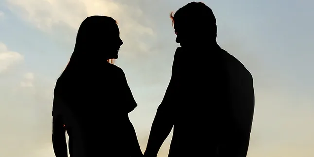 Couple Seleb Korea Ini Pilih Putus Karena Sang Pacar Dianggap Gay