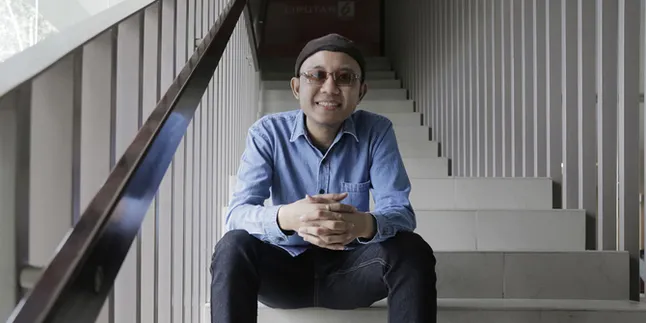 Cover Lagu Milik Rhoma Irama, Yoga Espe Dapat 5,4 Juta Views di Youtube Cover Lagu Milik Rhoma Irama, Yoga Espe Dapat 5,4 Juta Views di Youtube