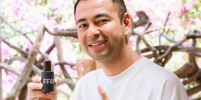 Cowok Kampus Wajib Tahu! Gaya Clean Fit Lagi Viral di TikTok, Lengkapin Pakai FFAR Biar Makin Keren! Cowok Kampus Wajib Tahu! Gaya Clean Fit Lagi Viral di TikTok, Lengkapin Pakai FFAR Biar Makin Keren!