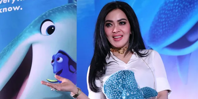 Cuaca Panas & Lagi Puasa, Syahrini Masih Semangat Main Basket Cuaca Panas & Lagi Puasa, Syahrini Masih Semangat Main Basket