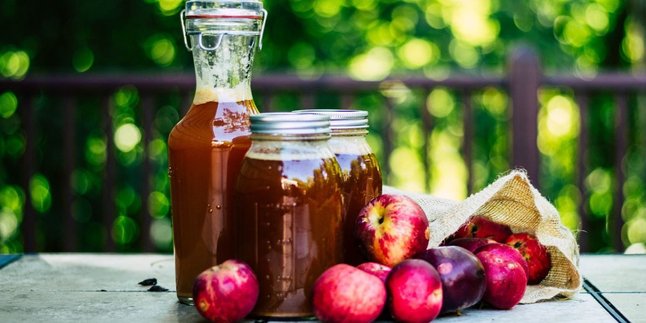 Apple Cider Vinegar: A Natural Solution for Gout Sufferers, Here's How to Consume It