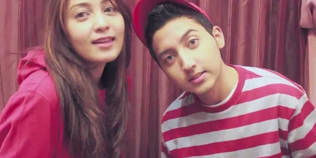 Curhat Aaron Ashab Untuk Peran Barunya di 'MY IDIOT BROTHER' Curhat Aaron Ashab Untuk Peran Barunya di 'MY IDIOT BROTHER'