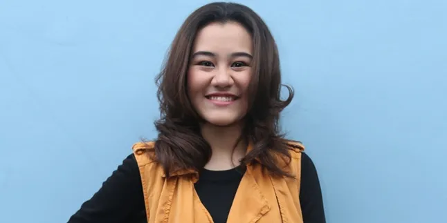 Curhat Siang Malam, Aaliyah Massaid - Aurel Kayak Orang Pacaran