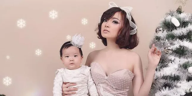 Curhatan Angel Cherrybelle Mengurus Anak Sambil Bekerja
