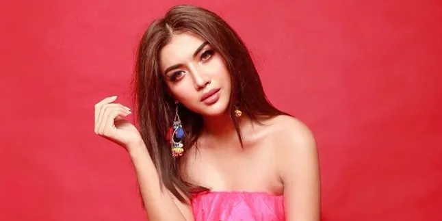 Curhatan Sedih Millendaru, Dicuekin Andrew White Gara-Gara Repost Foto Telanjang Dada