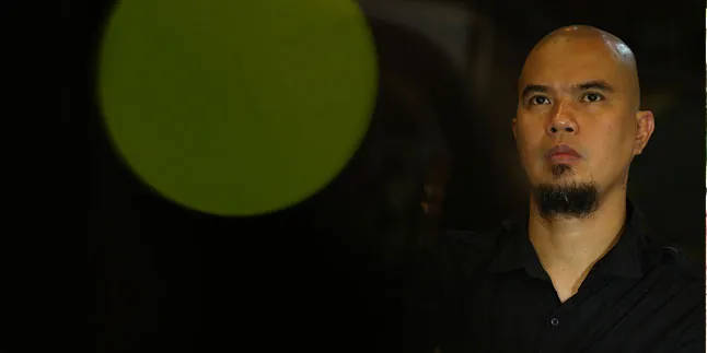 Curigai Ayah Farhat Abbas, Ahmad Dhani Tak Merasa Terintimidasi Curigai Ayah Farhat Abbas, Ahmad Dhani Tak Merasa Terintimidasi