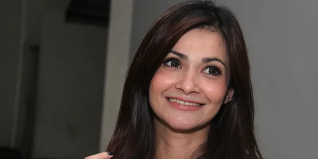 Cut Tary - Jusuf Cerai Secara Baik-Baik