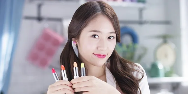 Cute Mempesona, Krystal fx Makin Bikin Jatuh Cinta
