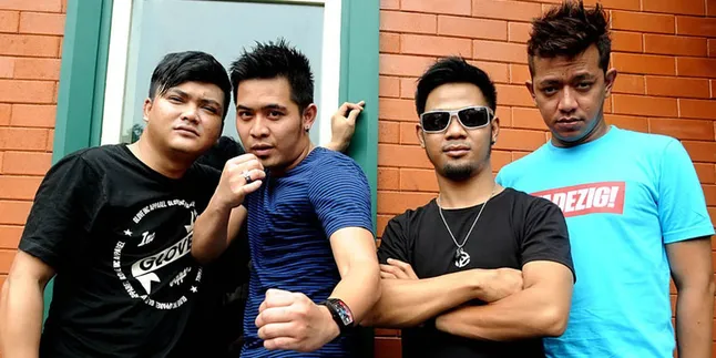 D Bagindas Tetap Total di Album Ketiga