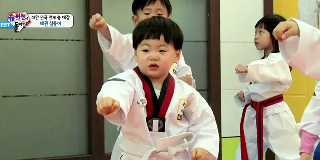 Daehan Minguk Manse Belajar Taekwondo, Siapa Yang Paling Jago?