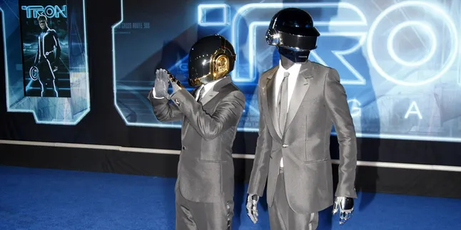 Daft Punk Rilis Skateboard!