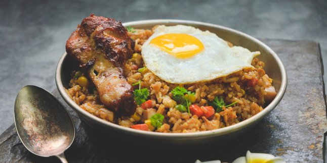 Daftar Nasi Goreng Porsi Jumbo yang Wajib Dicicipi di Malang