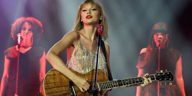 Daftar Pemenang Billboard Awards 2013