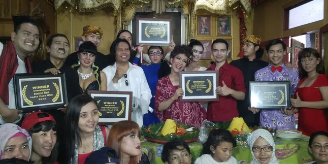 Damien Dematra Kembali Raih Penghargaan di Amerika Serikat