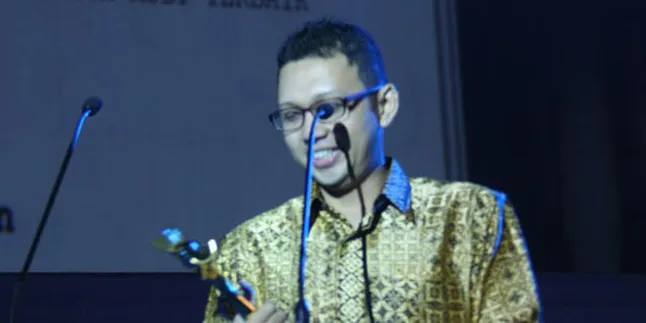 Daniel Rifki: Saya Suka Menulis Realita