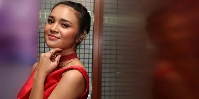 Dapat Banyak Kado Dari Fans, Michelle Ziudith 'Nyaris Tenggelam' Dapat Banyak Kado Dari Fans, Michelle Ziudith 'Nyaris Tenggelam'