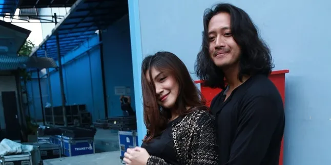 Dapat Dukungan Suami, Melody Prima Berniat Melahirkan Normal Dapat Dukungan Suami, Melody Prima Berniat Melahirkan Normal