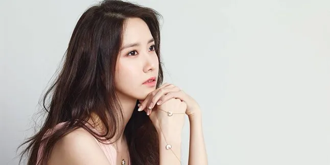 Dapat Hadiah Video, Yoona SNSD Malah Teteskan Air Mata Dapat Hadiah Video, Yoona SNSD Malah Teteskan Air Mata