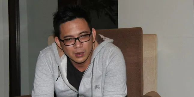 Dapat Kabar Ayah Ariel Meninggal, David Langsung Hubungi Keluarga Dapat Kabar Ayah Ariel Meninggal, David Langsung Hubungi Keluarga