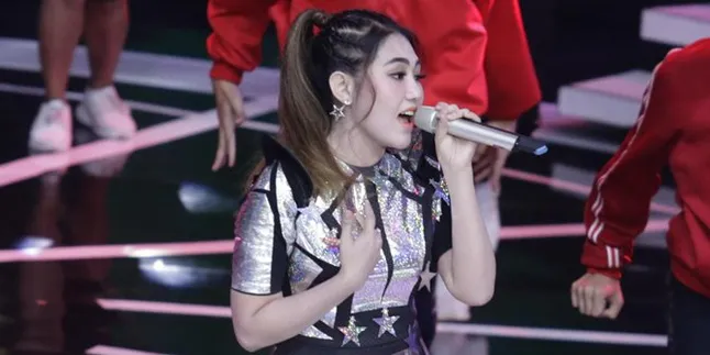 Dapat Kejutan Ulang Tahun, Via Vallen Ingin Dirinya Bermanfaat Dapat Kejutan Ulang Tahun, Via Vallen Ingin Dirinya Bermanfaat