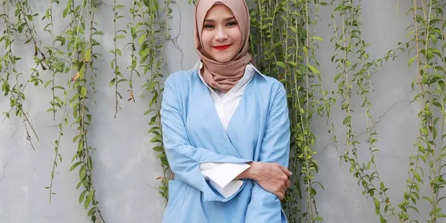 Dapat Kejutan, Zaskia Adya Mecca Rayakan Baby Shower Yang Serba Biru