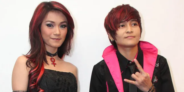 Dara Sumbang Lagu di Album Kedua The Virgin