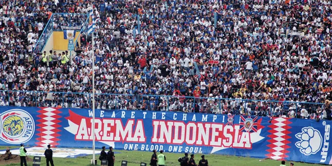'DARAH BIRU AREMA' Wujud Cinta Aremania Pada Arema