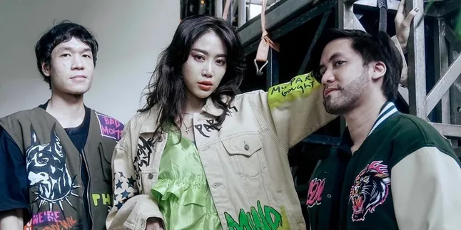 Dari Buka Baju Usai Manggung Hingga Umumkan Keluar, Kevin Aprilio Angkat Bicara Soal Sederet Aksi Nyeleneh Widy Vierratale