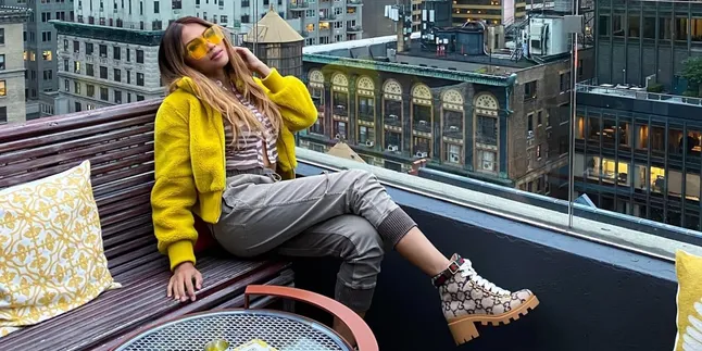 Dari Garut Go Internasional, Giselle Moore Curi Perhatian Usai Bintangi Film 'THE MIRROR'