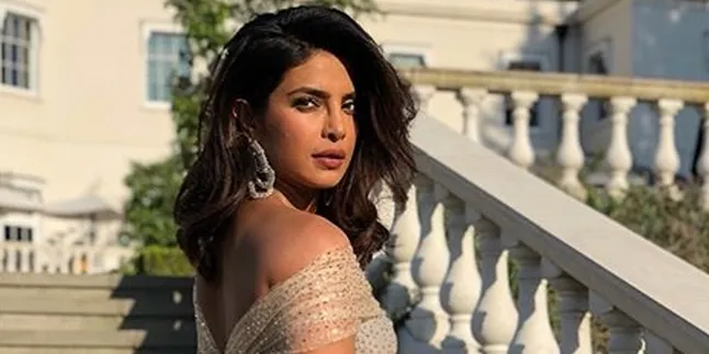 Dari Pernikahan Pangeran Harry - Meghan, Priyanka Chopra Sambangi Pengungsi Rohingya