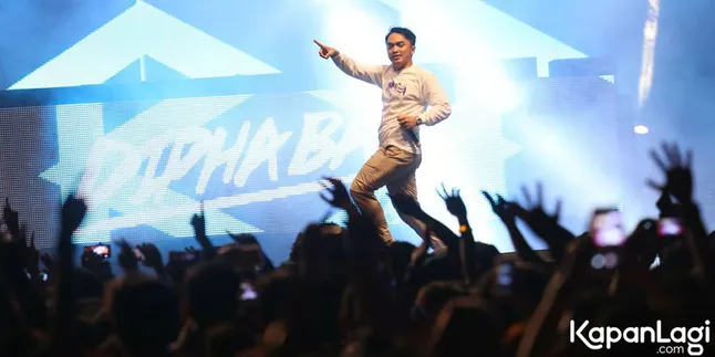 Dari Takut Kebisingan, Dipha Barus Decide Bangkit dan Sukses Jadi DJ!