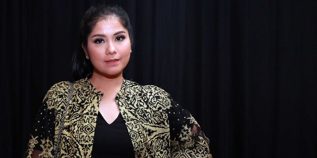 Datang ke Konser 25th Ari Lasso, Annisa Pohan dan Agus Yudhoyono Jadi Baper