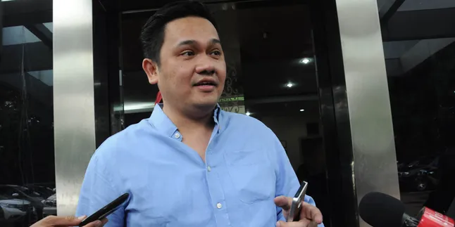 Datangi Nia Daniati, Farhat Abbas Tidak Dibukakan Pintu