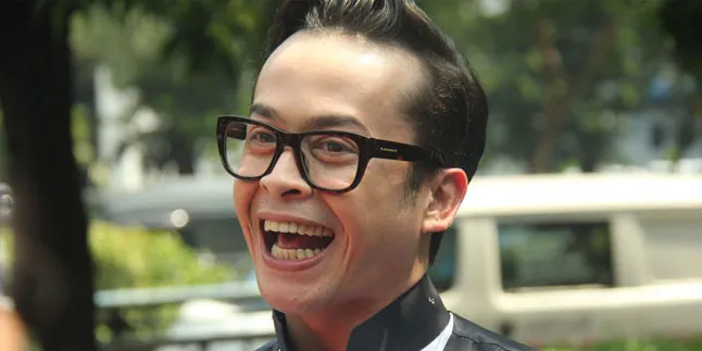 Dave Hendrik Tak Lagi Tutupi 'Jidat Jenong'