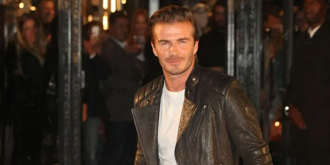 David Beckham Foto Bareng Fans, Mau Tahu?