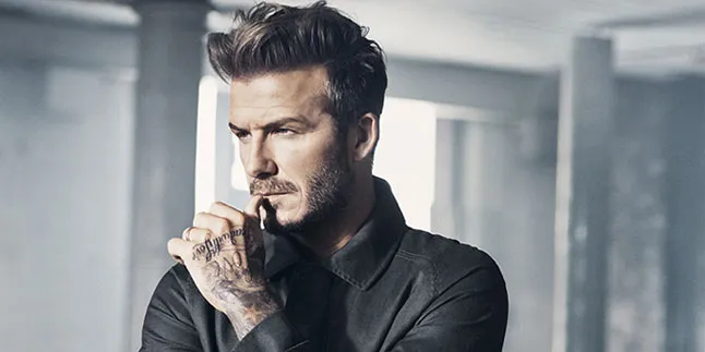 David Beckham Hentikan Mobil dan Menolong Wanita Pingsan di Jalan