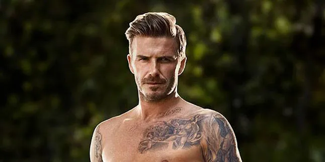 David Beckham Topless Dalam Iklan Parfum Classic
