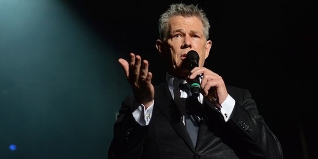 David Foster and Friends Sukses Pukau Ribuan Penonton di Surabaya