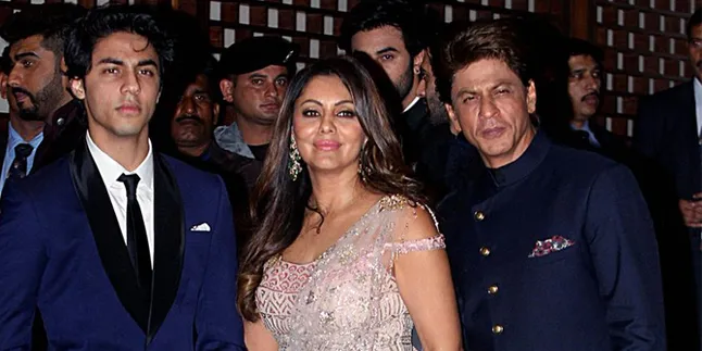 Debut, Aryan Khan Bakal Jadi Asisten Sutradara Karan Johar di Film Ini