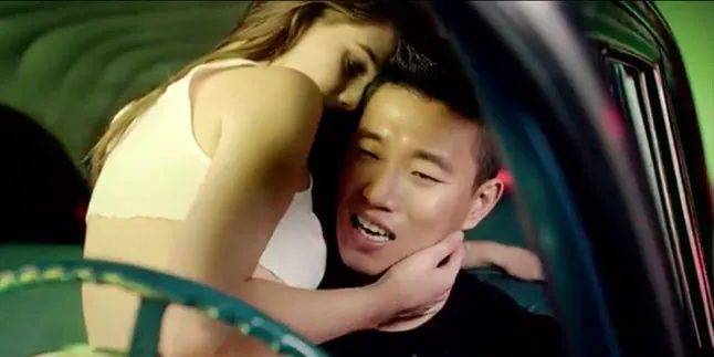 Debut Solo, Gary Rilis 2 MV Seksi dan Berkharisma