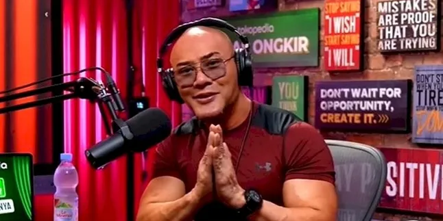 Deddy Corbuzier Denies Expelling Nafa Urbach and Ahmad Sahroni from His House