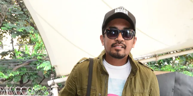 Deddy Dores di Mata Glenn Fredly: A Truly Musician!