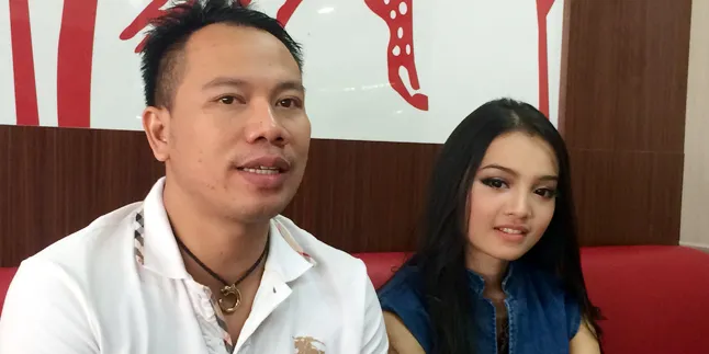 Dekat Dengan Vicky Prasetyo, Dewi Mambo Jadi Punya Banyak Haters Dekat Dengan Vicky Prasetyo, Dewi Mambo Jadi Punya Banyak Haters