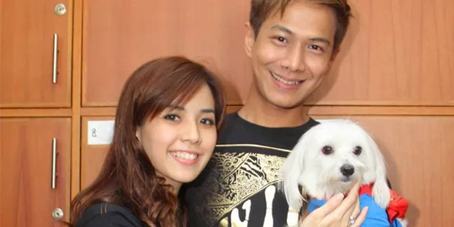 Delon dan Yeslin Ajak Soju Syuting Video Klip