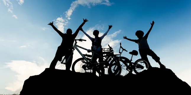 Demen Gowes? Patuhi Aturan Tak Tertulis Ini Biar Nggak Digunjing Netizen