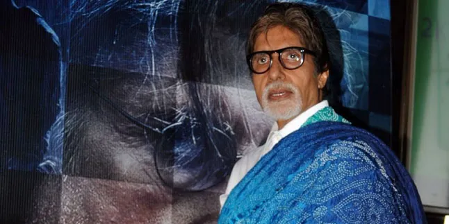 Demi Fans, Amitabh Bachchan Rela Berurusan Dengan Polisi Demi Fans, Amitabh Bachchan Rela Berurusan Dengan Polisi